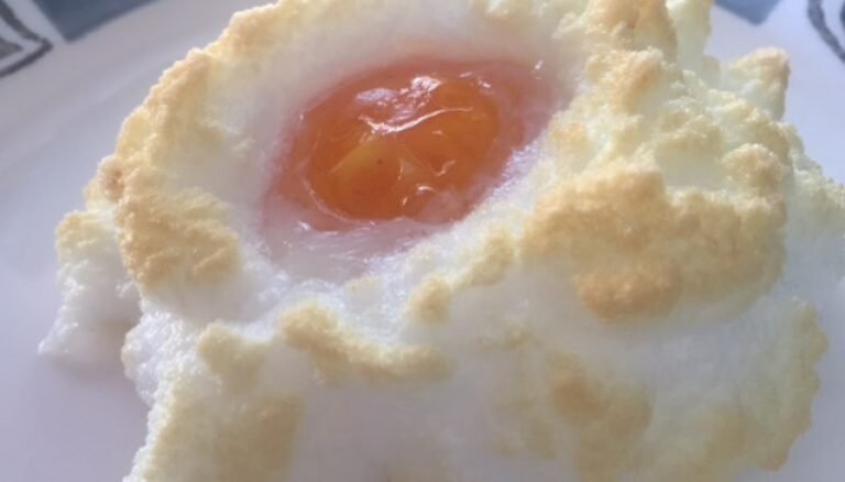 Huevos en la nube, la receta que revoluciona la forma de comer huevos