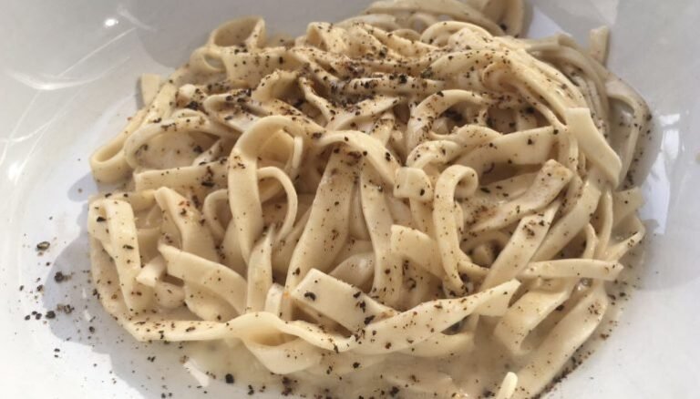 Aprende a hacer la pasta Cacio e Pepe como un italiano de verdad, Video-receta